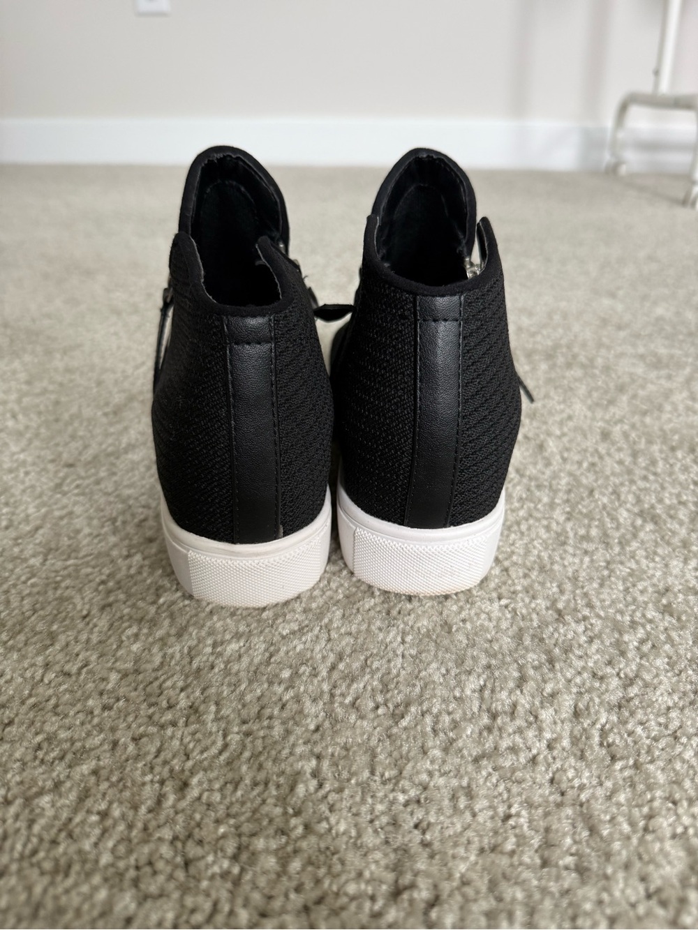 Steve Madden Black Knit Slip-On Booties with White Platform - Picture 3 of 8